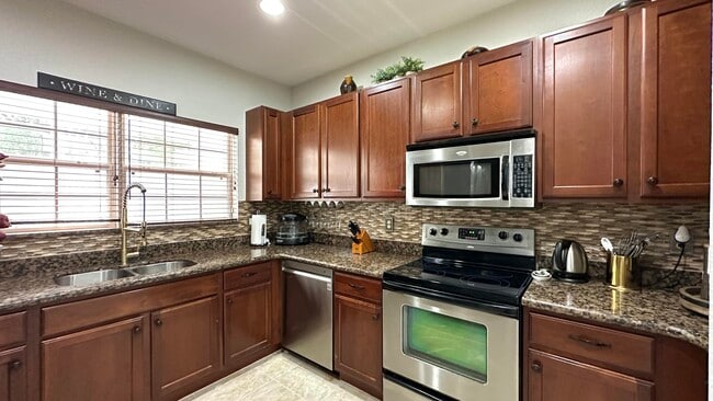 property at 4702 Cohune Palm Ct