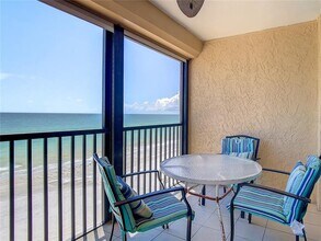 15462 Gulf Blvd in Madeira Beach, FL - Building Photo - Building Photo