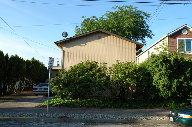 0536-0538 SW Nebraska St in Portland, OR - Building Photo - Building Photo