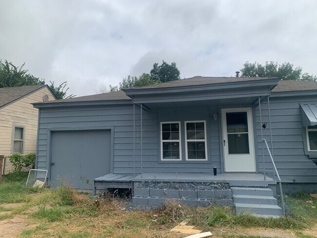 property at 3212 S Meta Ave