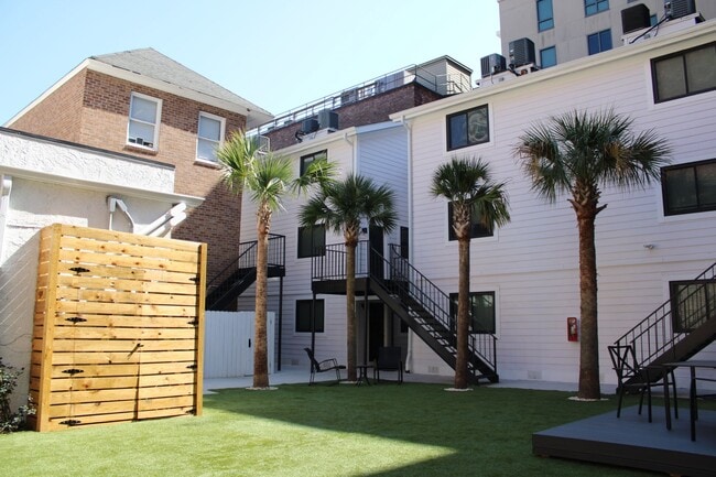 property at 364 King St