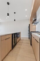 7522 N Eastlake Ter, Unit 2 in Chicago, IL - Building Photo