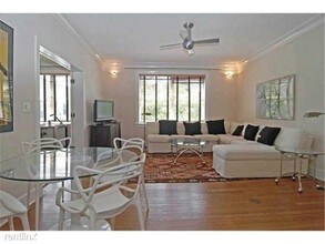 900 16th St-Unit -Apt 1010 in Miami Beach, FL - Building Photo - Building Photo