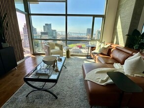 800 The Mark Ln, Unit 2206 in San Diego, CA - Building Photo - Building Photo