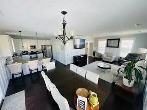 9626 12th View St in Norfolk, VA - Foto de edificio - Building Photo