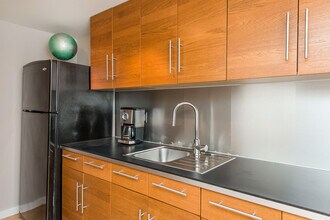 137 Garfield St, Unit In-law in San Francisco, CA - Foto de edificio - Building Photo