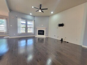 2012 Santa barbara Ct in Round Rock, TX - Building Photo - Building Photo