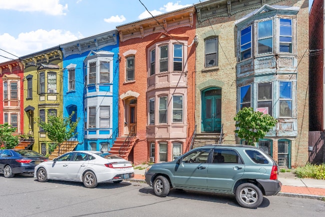 179 Elk St