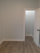 1231 Clinton Ave, Unit 1 in Berwyn, IL - Building Photo - Building Photo