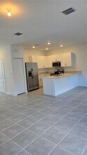 713 SE 13th St Cir in Homestead, FL - Building Photo - Building Photo