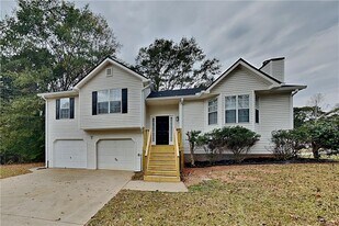 20 Bridge Trail in Douglasville, GA - Building Photo