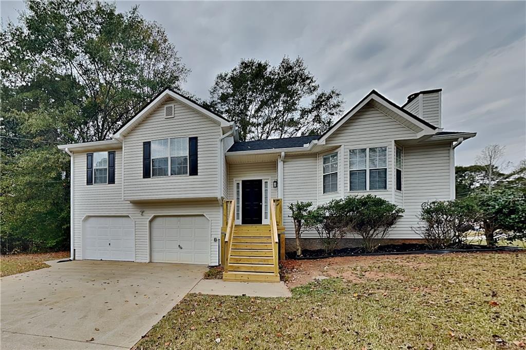 20 Bridge Trail in Douglasville, GA - Building Photo