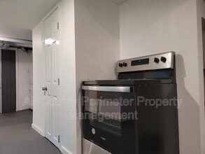 4336 Hickory Wood Ln in Doraville, GA - Building Photo - Building Photo