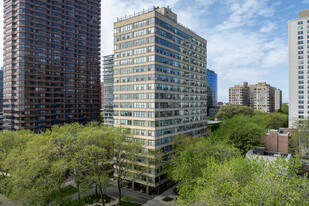 2970 N Lake Shore Dr Apartamentos