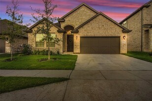 3032 Lionsgate Dr, Unit 986 in Argyle, TX - Building Photo