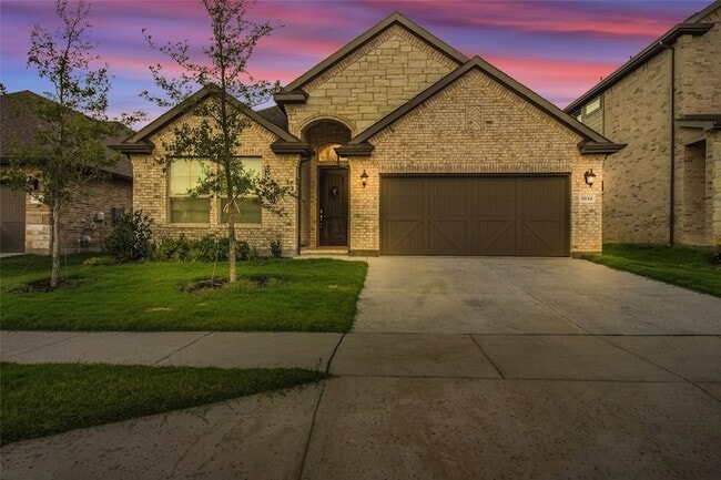 3032 Lionsgate Dr