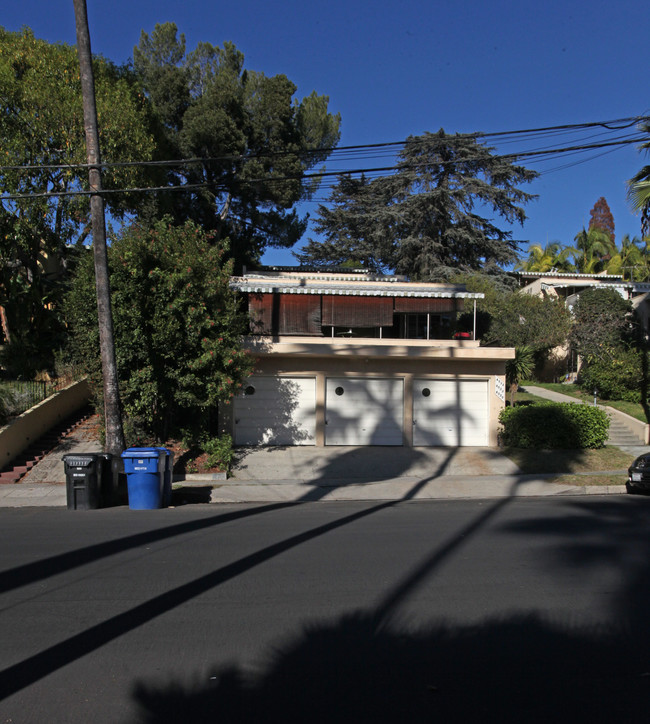 4529-4535 Finley Ave in Los Angeles, CA - Building Photo - Building Photo