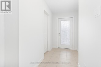12 Verglas Ln. in Ottawa, ON - Building Photo - Building Photo