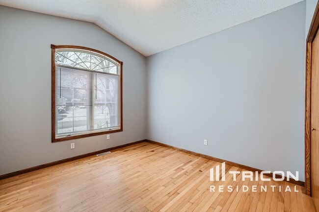 13998 Norway St NW in Andover, MN - Building Photo - Building Photo