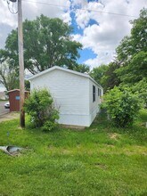 5900 Osage Rd in Waterloo, IA - Building Photo - Building Photo