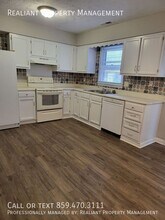 3107 Glenridge Cir in Lexington, KY - Building Photo - Building Photo