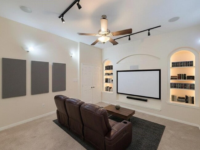 property at 25219 Piney Heights Ln