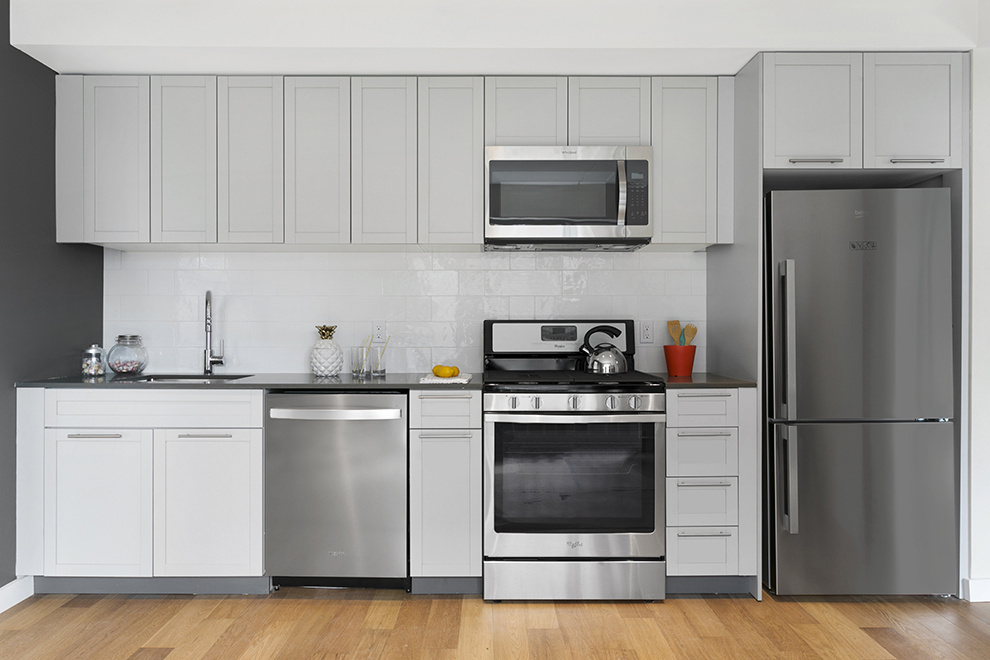 150 Union Ave in Brooklyn, NY - Building Photo