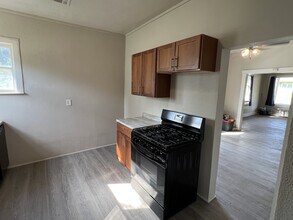 504 Lottie St in Waco, TX - Building Photo - Building Photo