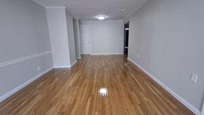 330 Hudson St, Unit 1 in Hoboken, NJ - Foto de edificio - Building Photo