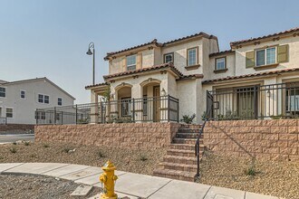 2777 Abrantes Pl in Henderson, NV - Building Photo - Building Photo