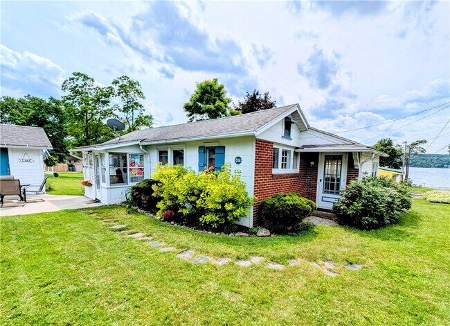 property at 8479 Princeton St