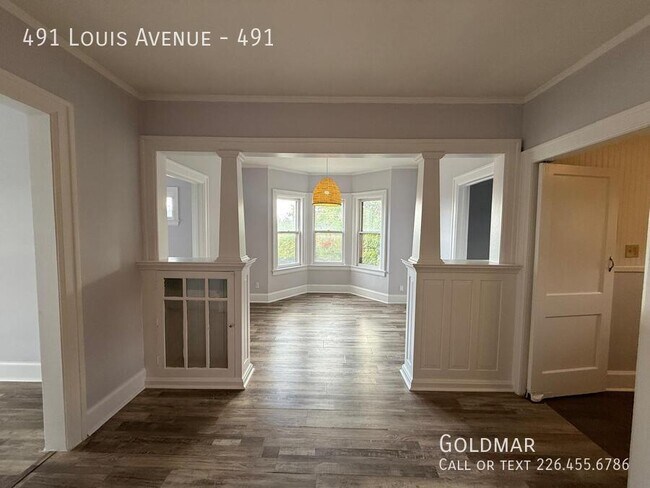 491 Louis Ave in Windsor, ON - Building Photo - Building Photo