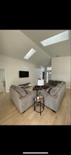 413 Woodlark Dr in Davenport, FL - Foto de edificio - Building Photo