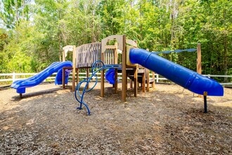 Century Deerwood Park in Jacksonville, FL - Foto de edificio - Building Photo