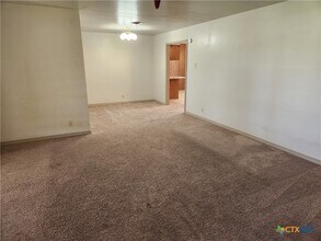 2909 Oakdale Dr in Temple, TX - Building Photo - Building Photo