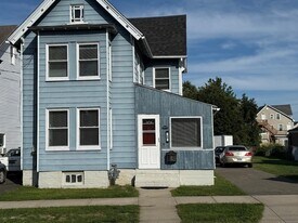 45 St Mary St, Unit 1111 in Hamden, CT - Building Photo