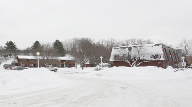 Hammerstone Village Apartments in Cobleskill, NY - Foto de edificio - Building Photo