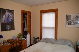 3740 Bryant Ave S in Minneapolis, MN - Building Photo - Building Photo