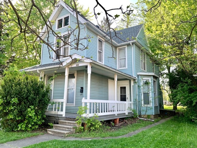 property at 385 E Perry St