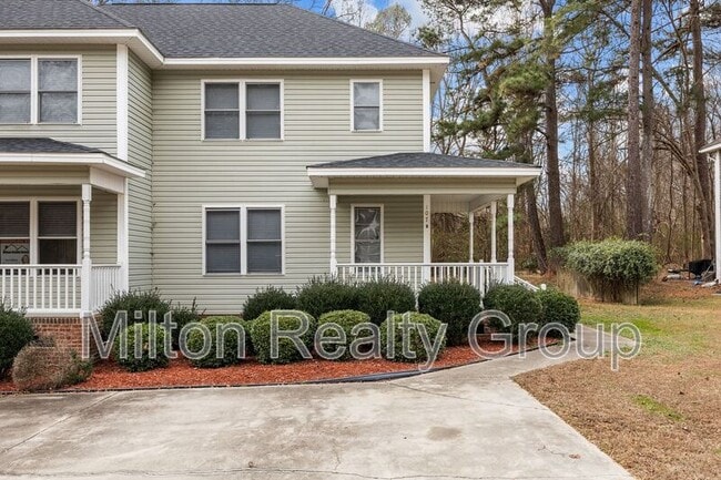 property at 107 Laura Ln