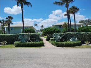 5500 Old Ocean Blvd in Boynton Beach, FL - Building Photo - Building Photo