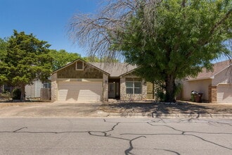 504 Purple Sage Dr in Round Rock, TX - Building Photo - Building Photo