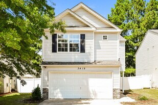 3419 Sable Chase Ln in Atlanta, GA - Building Photo