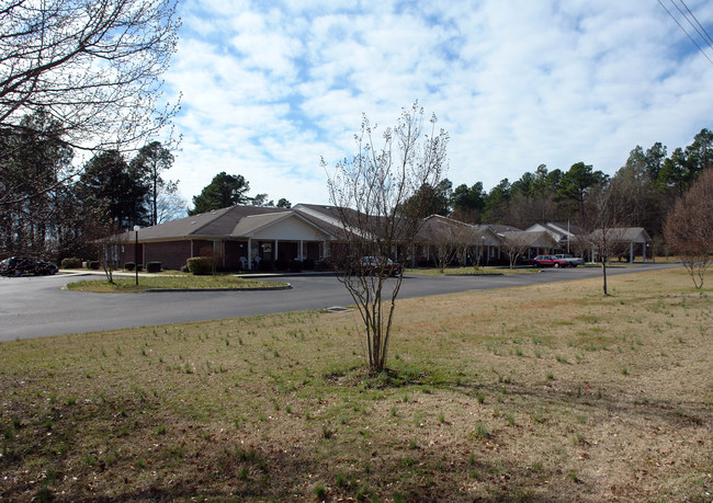 Bennetts Pointe Apartments in Bennettsville, SC - Foto de edificio - Building Photo