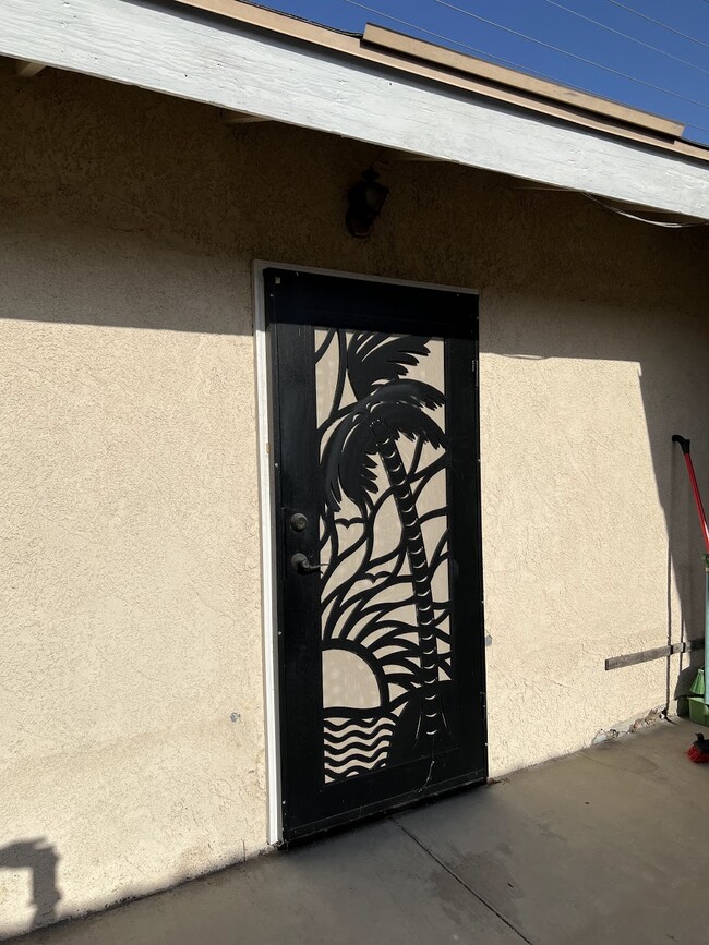 2526 E Balsam Ave in Anaheim, CA - Building Photo - Building Photo