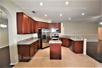 5196 Ashwood Dr in Lakeland, FL - Building Photo - Building Photo
