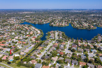 1304 Lake Breeze Dr in Wellington, FL - Building Photo - Building Photo