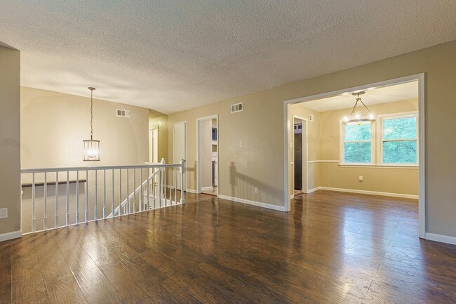 2331 Whitney Ave in Memphis, TN - Building Photo - Building Photo