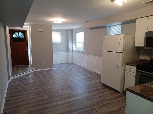 25 N Boston Ave in Atlantic City, NJ - Building Photo - Building Photo