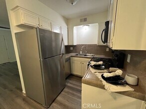 45313 Sunset Ln, Unit 206 in Palm Desert, CA - Building Photo - Building Photo
